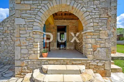 House 120 m², Sveti Lovreč - pool and sun deck - 11