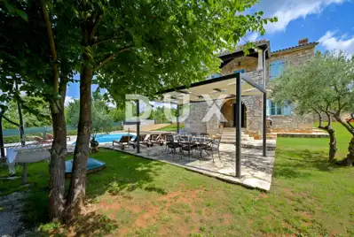 House 120 m², Sveti Lovreč - pool and sun deck - 12