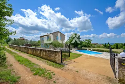 House 120 m², Sveti Lovreč - pool and sun deck - 19
