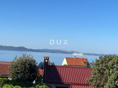 House 120 m², Petrčane - sea view
