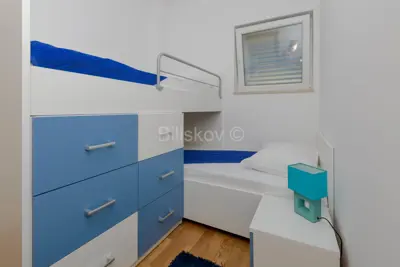 House 484 m², Blace - first row to the sea - 18