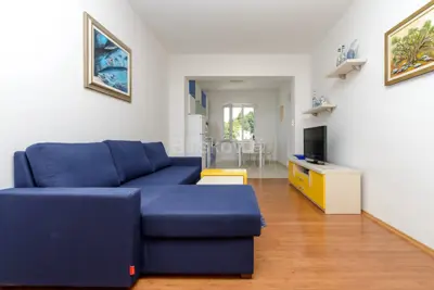 House 484 m², Blace - first row to the sea - 21