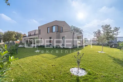 House 165 m², Poreč - pool and sauna - 2