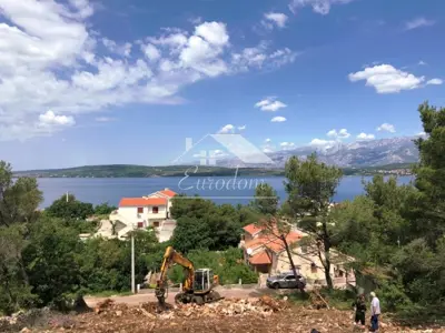 Building plot Novigrad - 3 villas, 100 m from the sea - 9