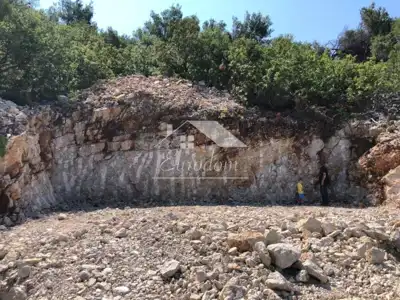 Building plot Novigrad - 3 villas, 100 m from the sea - 13