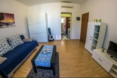 Istra, Pula, Terraced house 103 m²