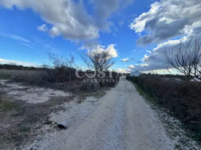 Building plot 863 m², Briševo - quiet location - 4