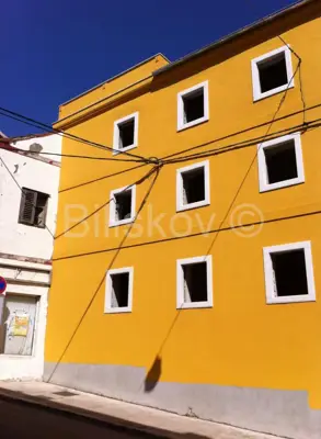 Drniš, Reihenhaus - 3