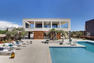 Villa in Fažana, sea and Brijuni view