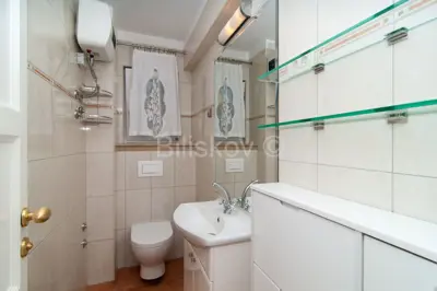 Steinhaus 300 m², Mirca auf Brač, nahe dem Zentrum - 21