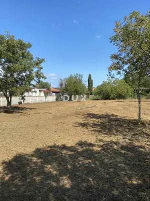 Building land, Valbandon - 500 m from the sea, T2 zone - 3