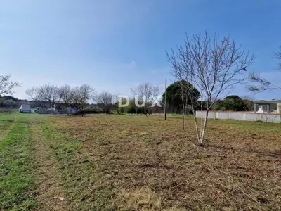 Building land, Valbandon - 500 m from the sea, T2 zone - 4