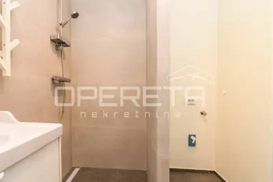 Gewerberaum 59 m², Maksimir, zwei Zonen und 2 Parkplätze - 2