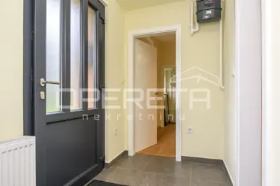 Gewerberaum 59 m², Maksimir, zwei Zonen und 2 Parkplätze - 12
