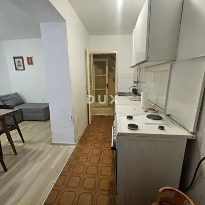 Kuća 200 m², Pag - stara gradska jezgra, za adaptaciju - 5