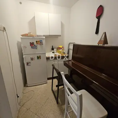 Kuća 200 m², Pag - stara gradska jezgra, za adaptaciju - 7