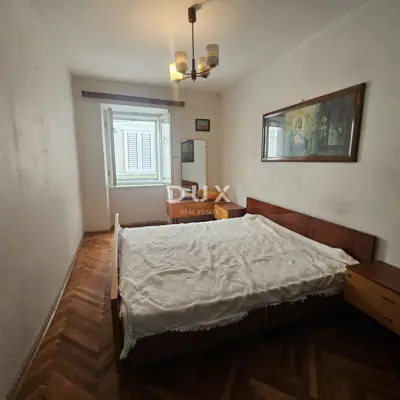 Kuća 200 m², Pag - stara gradska jezgra, za adaptaciju - 9