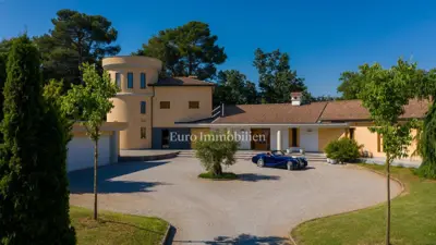 Marčana - luxury villa with tower