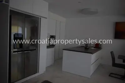 Kuća 121 m², Zadar - bazen i terasa - 4