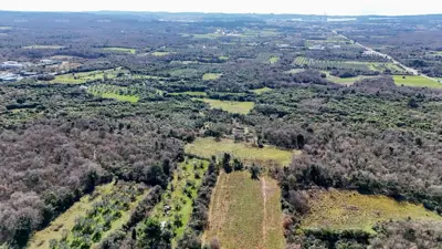 GALIŽANA - Prodaje se veliko poljoprivredno zemljište – 20.498 m², odlična lokacija - 5