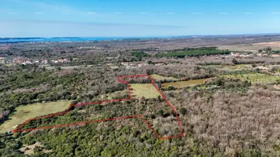 GALIŽANA - Prodaje se veliko poljoprivredno zemljište – 20.498 m², odlična lokacija - 8