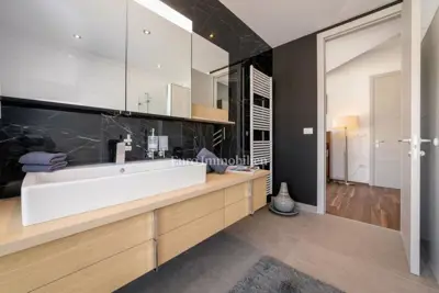 Vila 454 m², Poreč - bazen i 6 spavaćih soba - 20