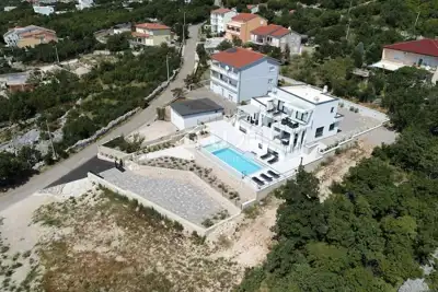 Villa 250 m², Šmrika - panoramic sea view - 11