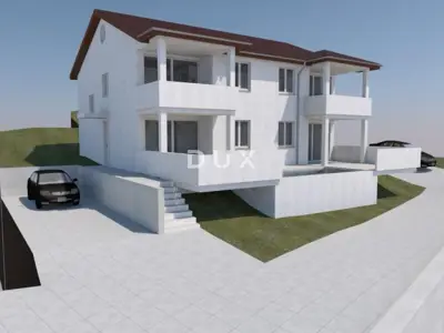 House for sale in Poljane, 450 m²