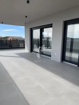 Wohnung zum Kauf in Tribunj, 132 m²