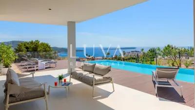 Primošten, luxuriöse Villa mit atemberaubendem Panoramablick auf das Meer - 12