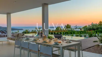 Primošten, luxuriöse Villa mit atemberaubendem Panoramablick auf das Meer - 14