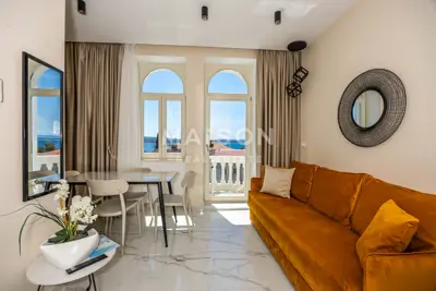 Prestigeträchtige Villa, 50 m bis zum Strand - 14
