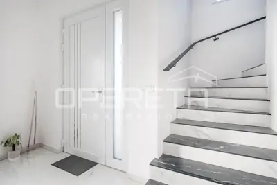 House 182 m², Kornić on the island of Krk, sea view - 16