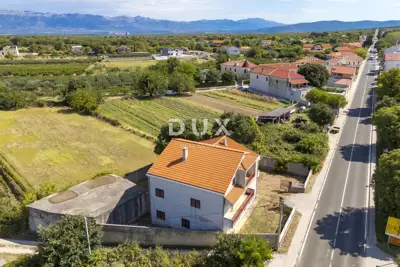 Haus 470 m², Smilčić - im Bau, 6-7 Schlafzimmer - 5
