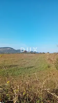 Agricultural land, Gornje Raštane - access road and well