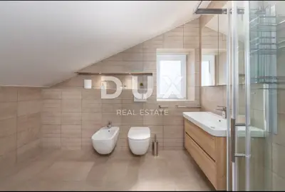 Villa 265 m², Poreč - beheizter Pool und Sauna - 9
