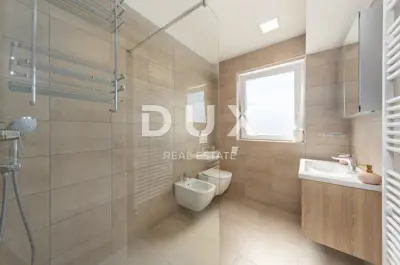 Villa 265 m², Poreč - beheizter Pool und Sauna - 14