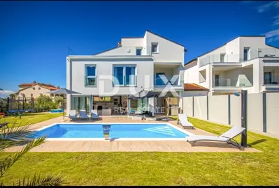 Villa 265 m², Poreč - beheizter Pool und Sauna - 4