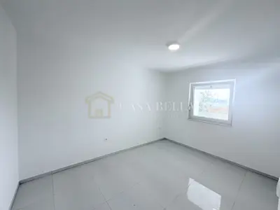 Stan 55 m², Crikvenica - 2 spavaće sobe, lođa - 12