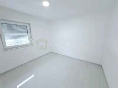 Stan 55 m², Crikvenica - 2 spavaće sobe, lođa - 14