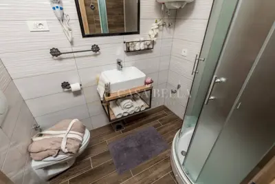 Stan 82 m², Rijeka Centar - dva apartmana uz Korzo - 17