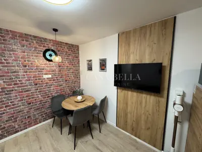 Stan 82 m², Rijeka Centar - dva apartmana uz Korzo - 4
