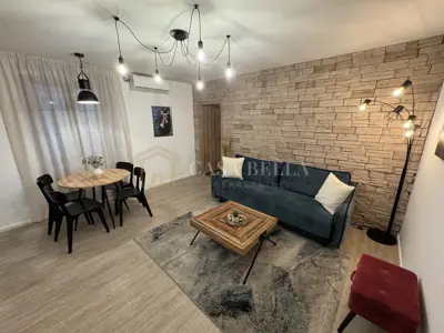 Stan 82 m², Rijeka Centar - dva apartmana uz Korzo - 3