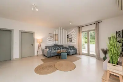 Haus zum Kauf in Novigrad, 80 m² - 4