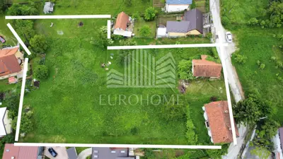 Building land 4,193 m², Gornje Vrapče, quiet location