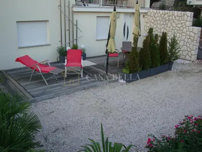 Haus in Novi Vinodolski, 3 Apartments und Wohnung am Meer - 8