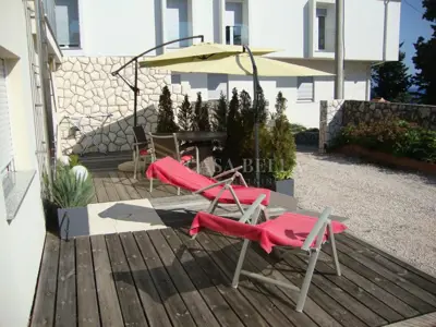 Haus in Novi Vinodolski, 3 Apartments und Wohnung am Meer - 9