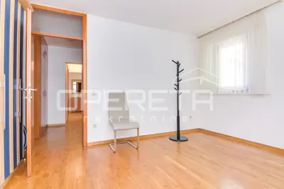 Apartment for rent in Centar, 95 m² - 8
