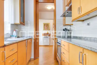 Apartment for rent in Centar, 95 m² - 5