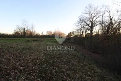 Building plot 1,564 m², Žminj - quiet location - 4